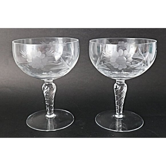 4 Vintage Etched Wine Glasses Barware MCM - Picture 2 of 4